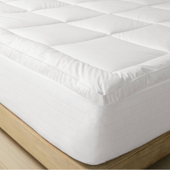 Casaluna Full Mattress Cover White - Picture 2 of 12